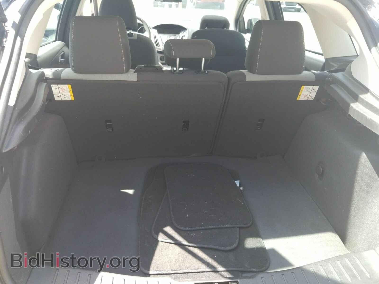 2014 Ford Focus - VIN: 1FADP3K28EL330090 - Photo 7
