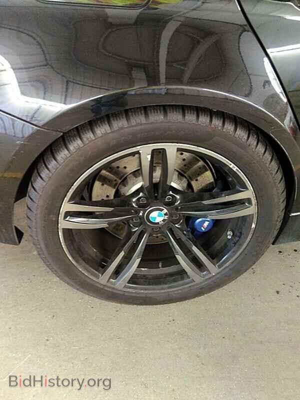 2018 BMW M3 - VIN: WBS8M9C52J5J79822 - Фото 18