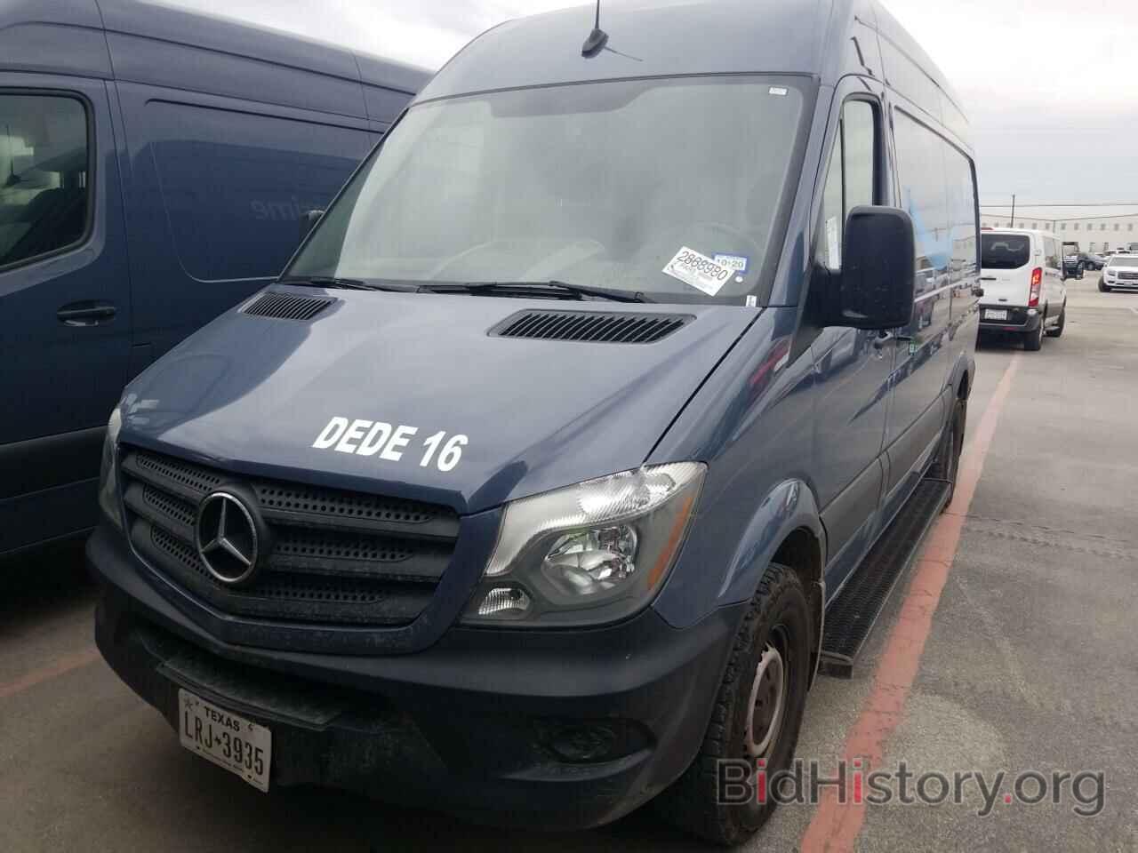 Фотография WD3PE7CD6JP643883 - Mercedes-Benz Sprinter Cargo Van 2018