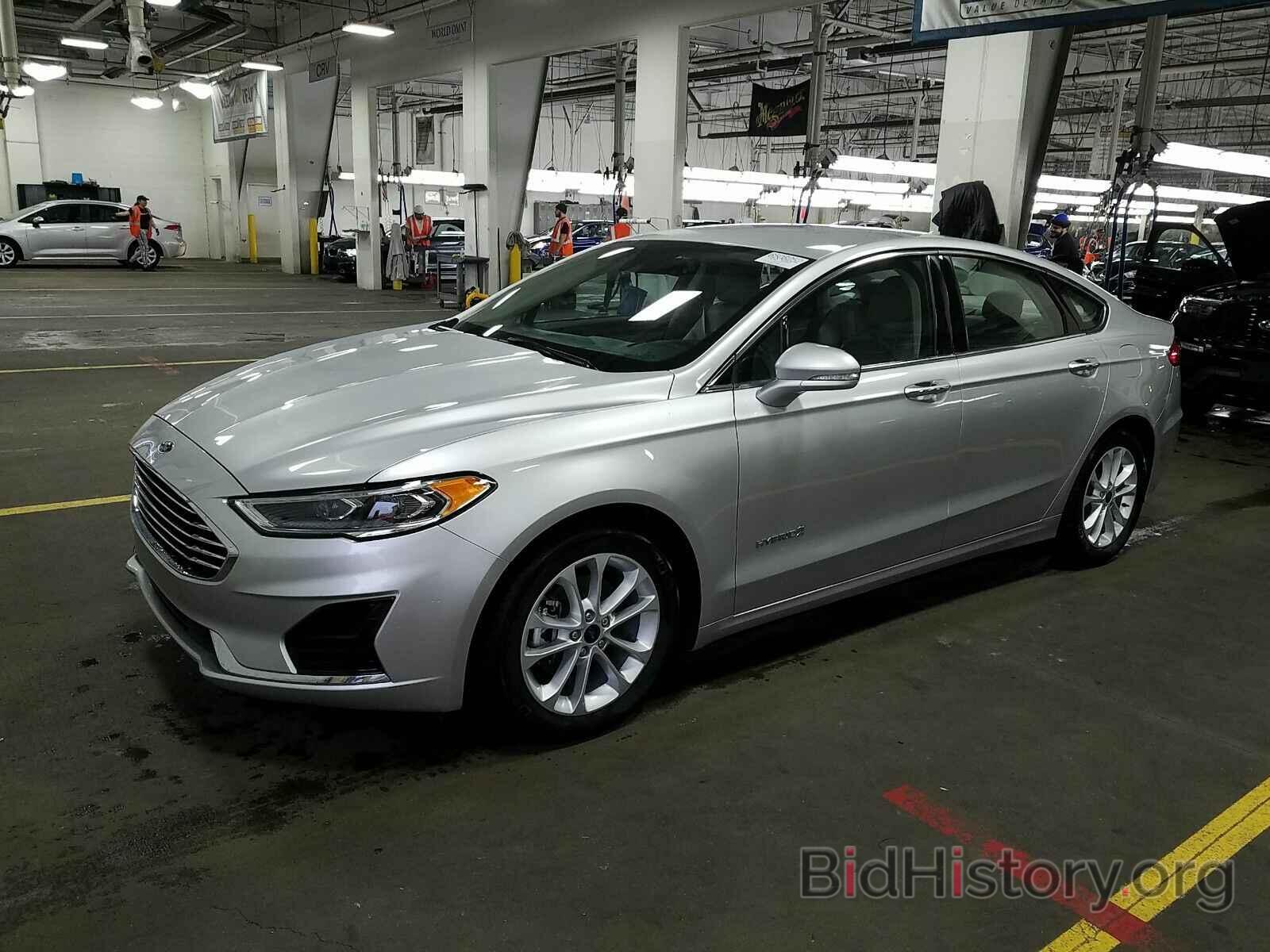 Photo 3FA6P0MU5KR123742 - Ford Fusion Hybrid 2019