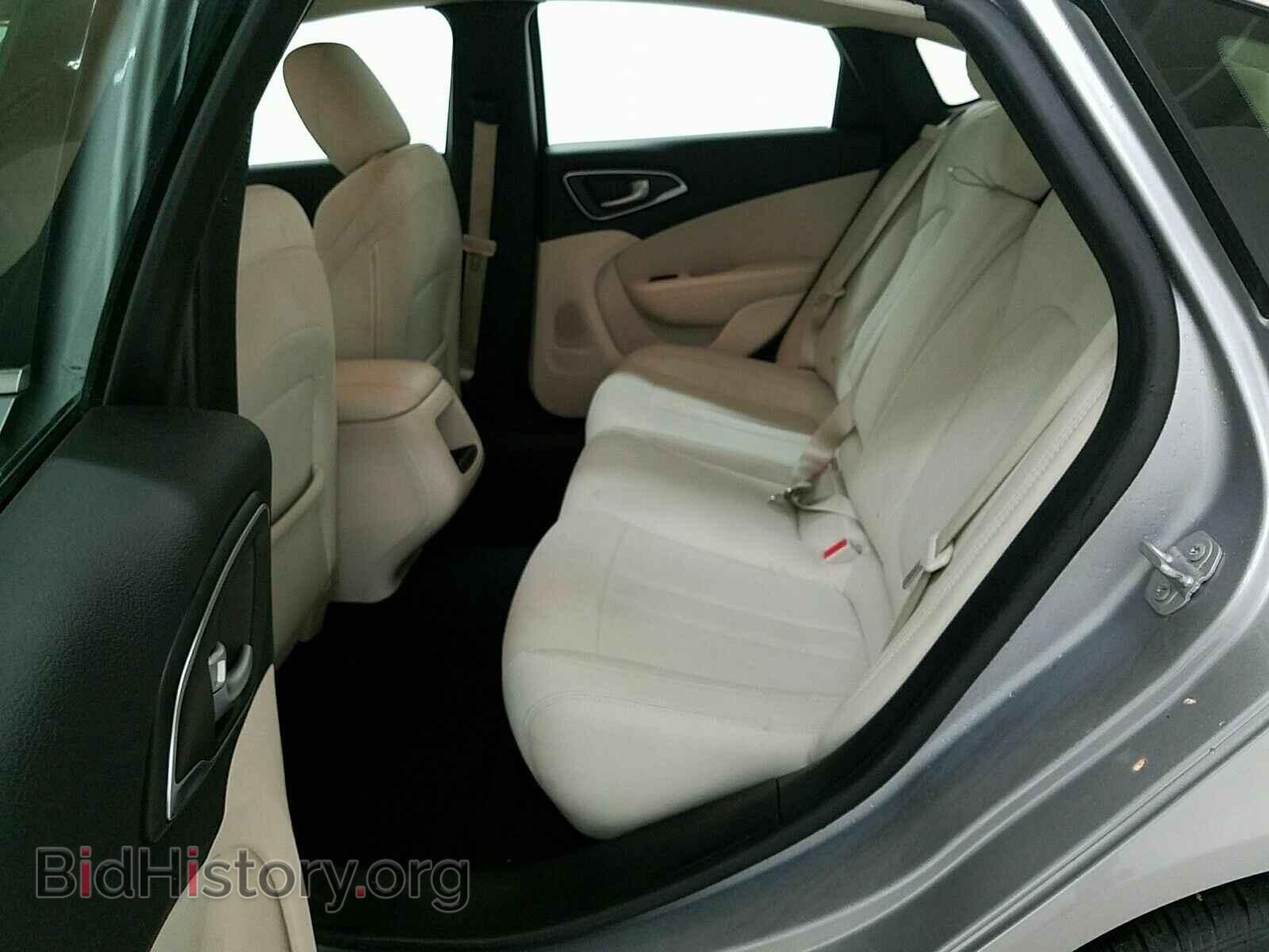 2016 Chrysler 200 - VIN: 1C3CCCAB8GN164250 - Фото 13