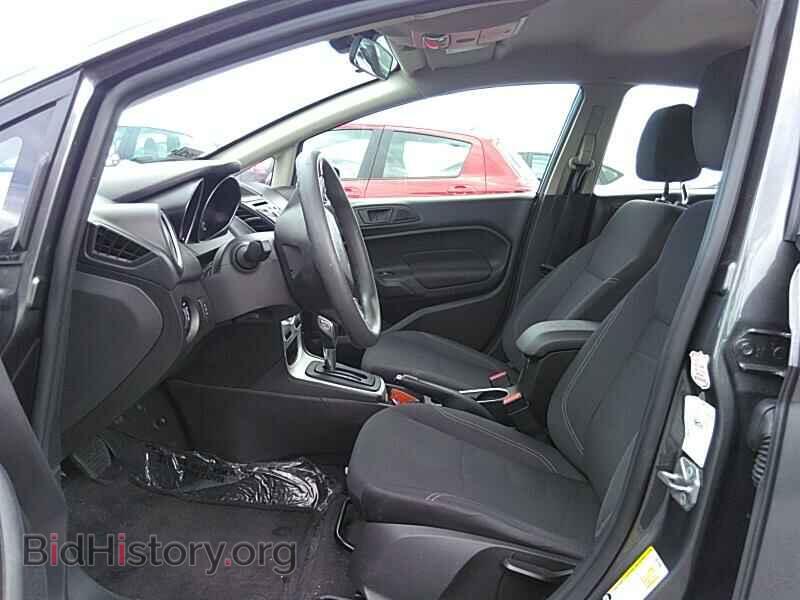 2018 Ford Fiesta - VIN: 3FADP4EJ3JM102113 - Фото 3