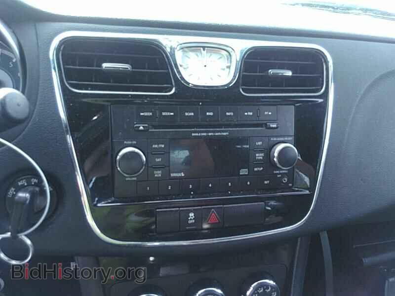 2013 Chrysler 200 - VIN: 1C3CCBBG1DN731947 - Фото 4