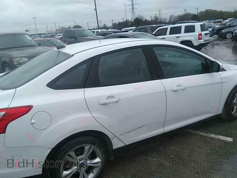 2013 Ford Focus - VIN: 1FADP3F2XDL115237 - Фото 2