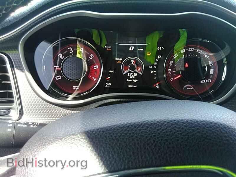 2016 Dodge Challenger - VIN: 2C3CDZC94GH335398 - Photo 5