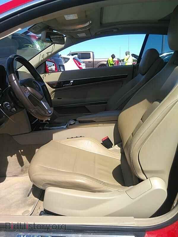 2012 Mercedes-Benz E-Class - VIN: WDDKJ5KB4CF132798 - Фото 3