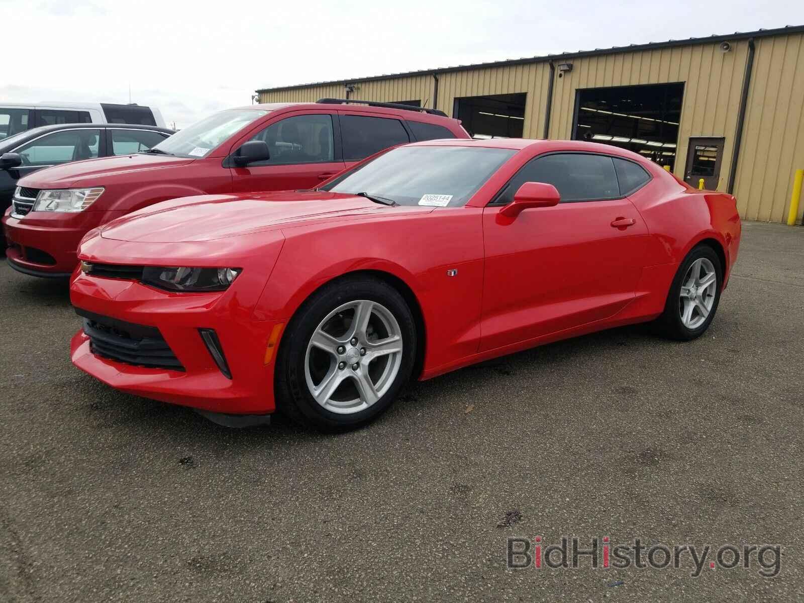 Фотография 1G1FA1RS0H0106888 - Chevrolet Camaro 2017