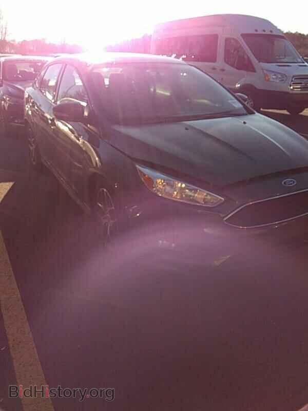 2016 Ford Focus - VIN: 1FADP3F2XGL261352 - Фото 8