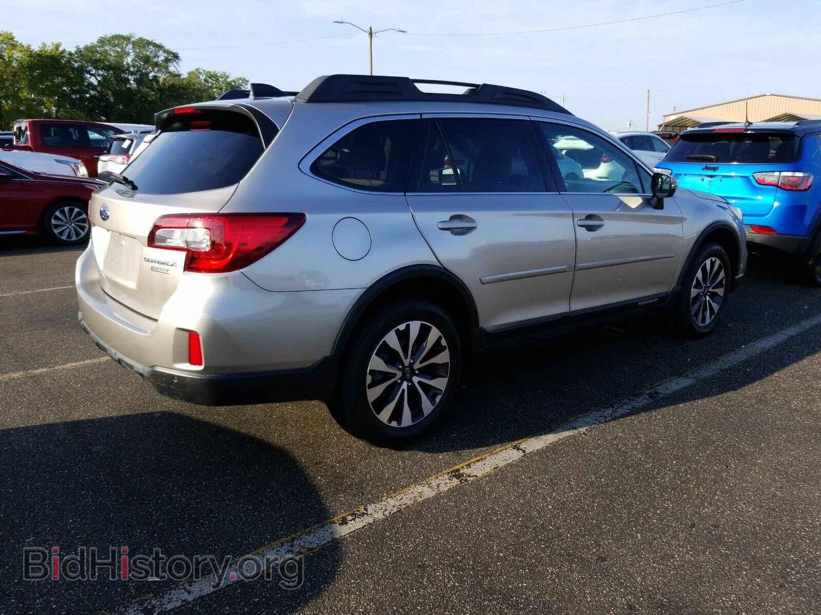 2017 Subaru Outback - VIN: 4S4BSANCXH3431012 - Фото 2