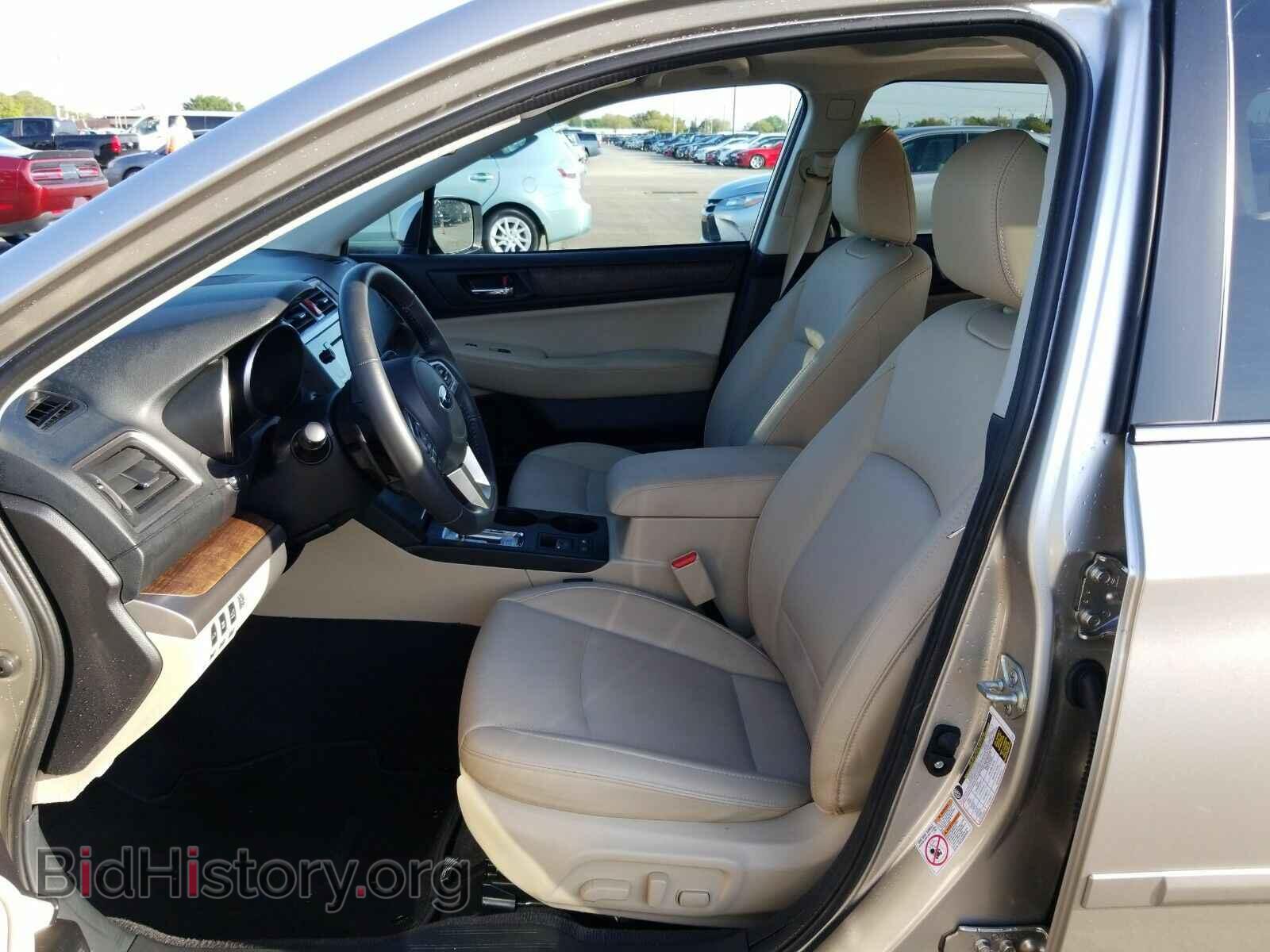 2017 Subaru Outback - VIN: 4S4BSANCXH3431012 - Фото 3
