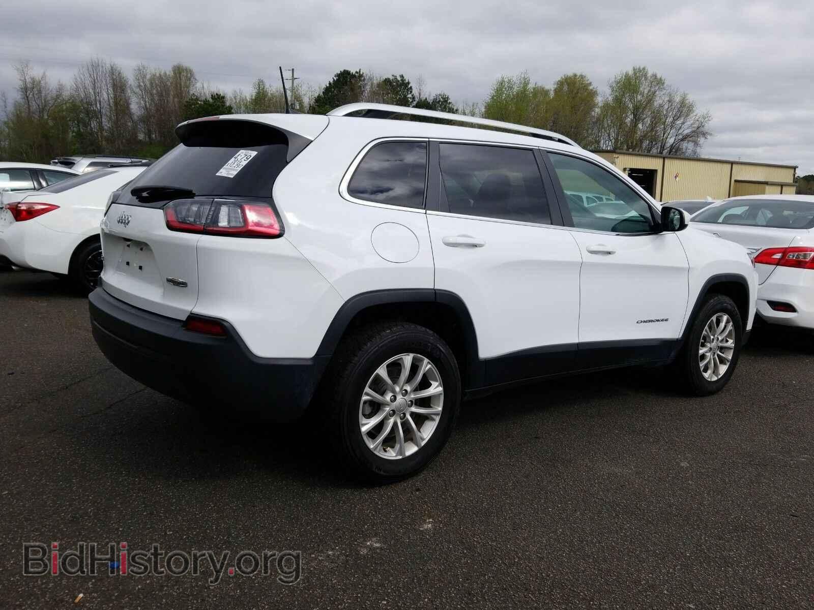 2019 Jeep Cherokee - VIN: 1C4PJMCB9KD372531 - Photo 2