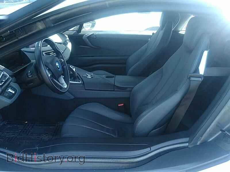 2019 BMW i8 - VIN: WBY2Z4C56KVB81898 - Фото 3