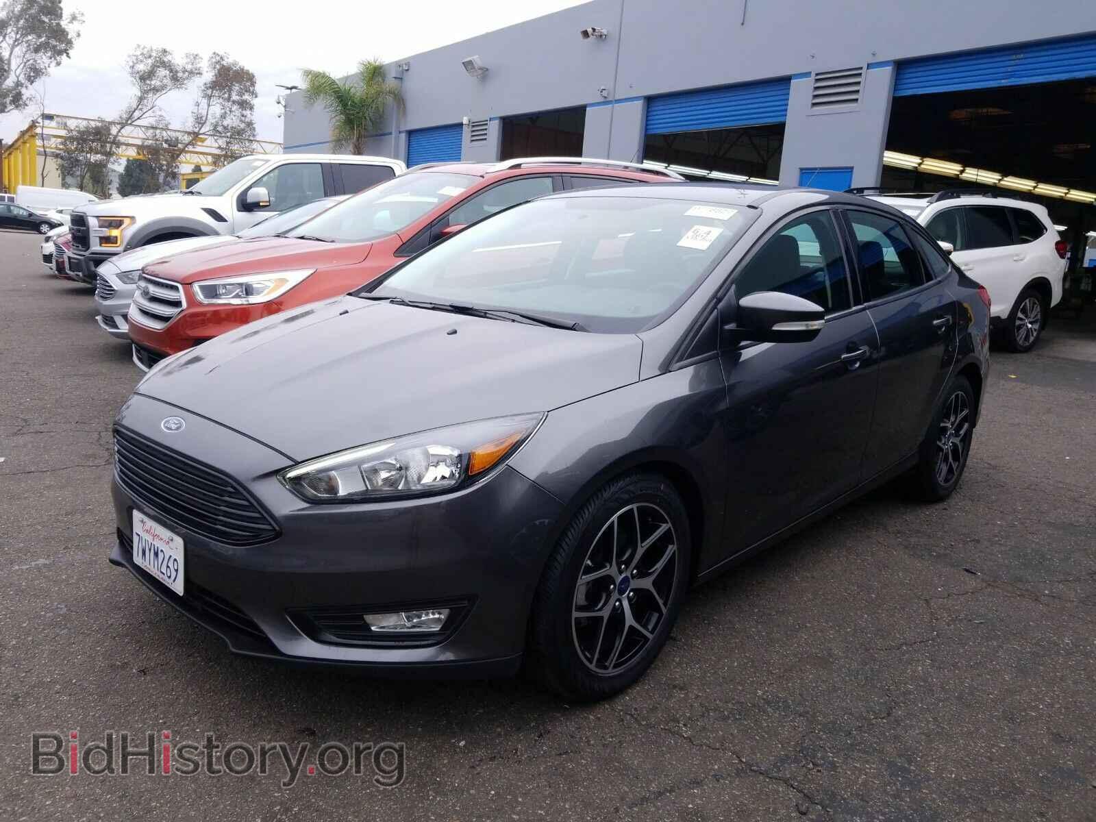 Фотография 1FADP3FE6HL245855 - Ford Focus 2017