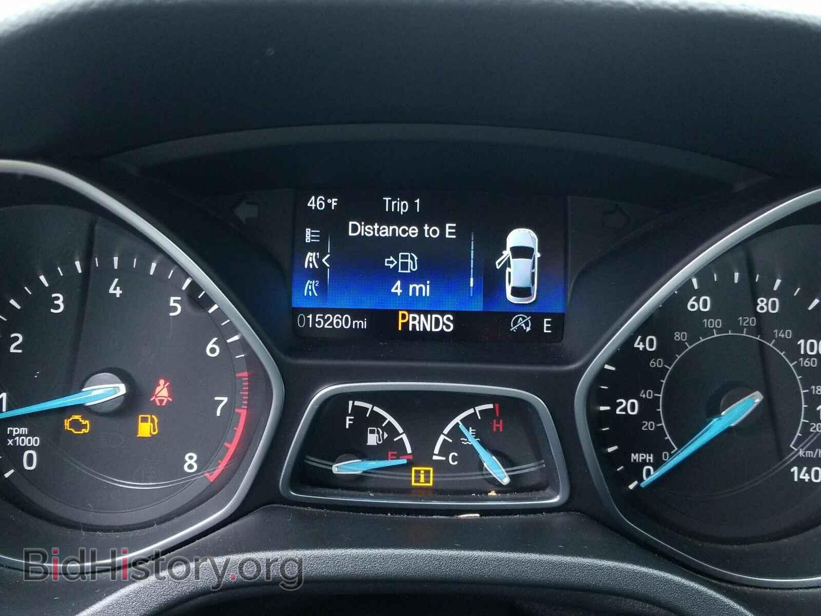 2017 Ford Focus - VIN: 1FADP3FE6HL245855 - Фото 5