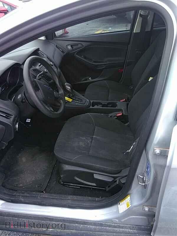 2015 Ford Focus - VIN: 1FADP3E26FL280755 - Фото 3
