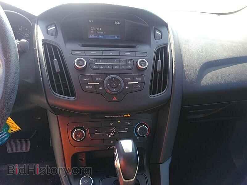 2016 Ford Focus - VIN: 1FADP3F29GL329723 - Фото 4