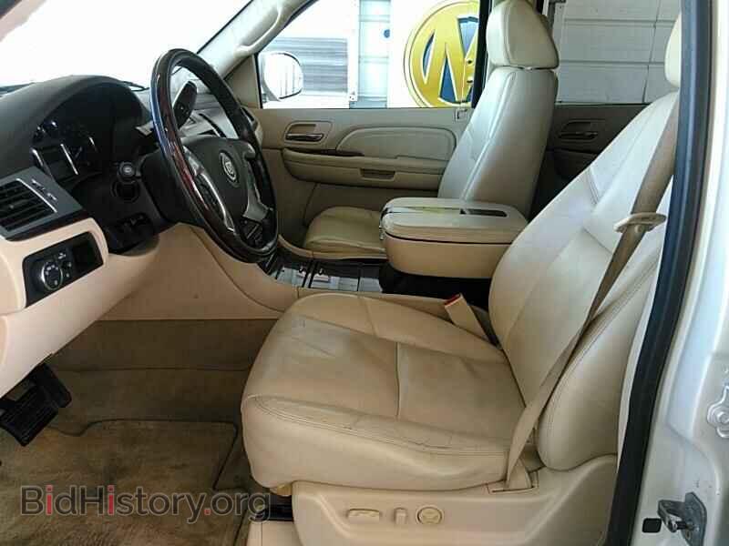 2008 Cadillac Escalade - VIN: 1GYFK63898R242540 - Фото 3