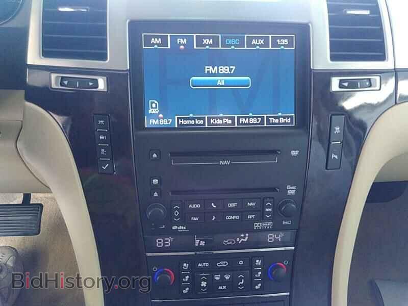 2008 Cadillac Escalade - VIN: 1GYFK63898R242540 - Фото 4