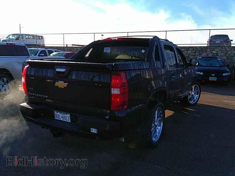 2013 Chevrolet Avalanche - VIN: 3GNMCEE09DG116465 - Фото 2