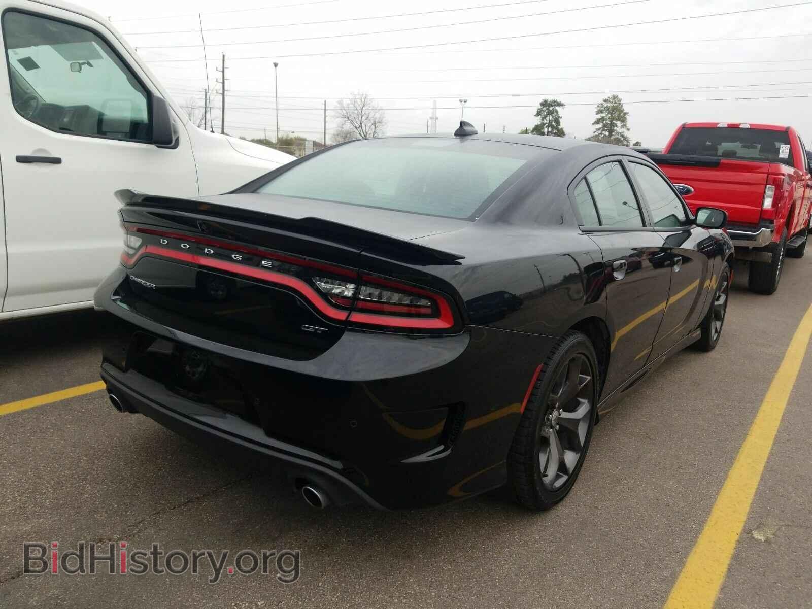 2019 Dodge Charger - VIN: 2C3CDXHG3KH566880 - Фото 2