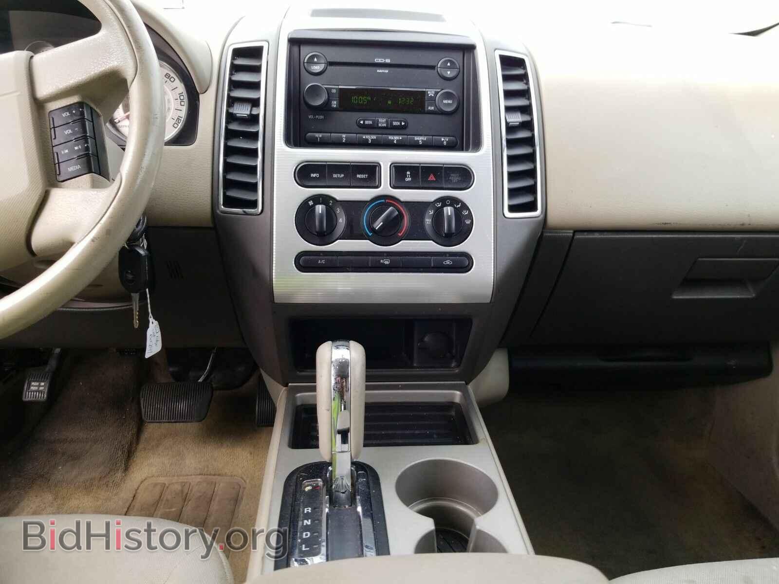 2007 Ford Edge - VIN: 2FMDK38CX7BB05841 - Фото 4