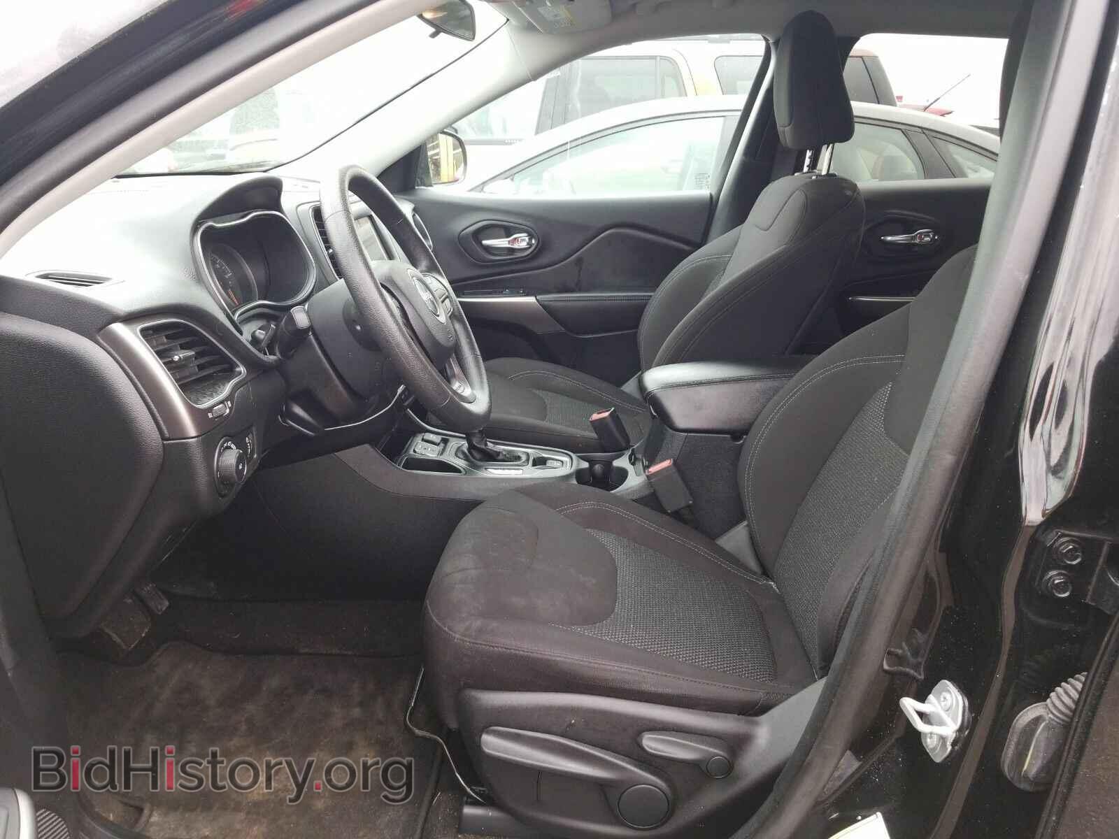 2019 Jeep Cherokee - VIN: 1C4PJLCB7KD485257 - Фото 3