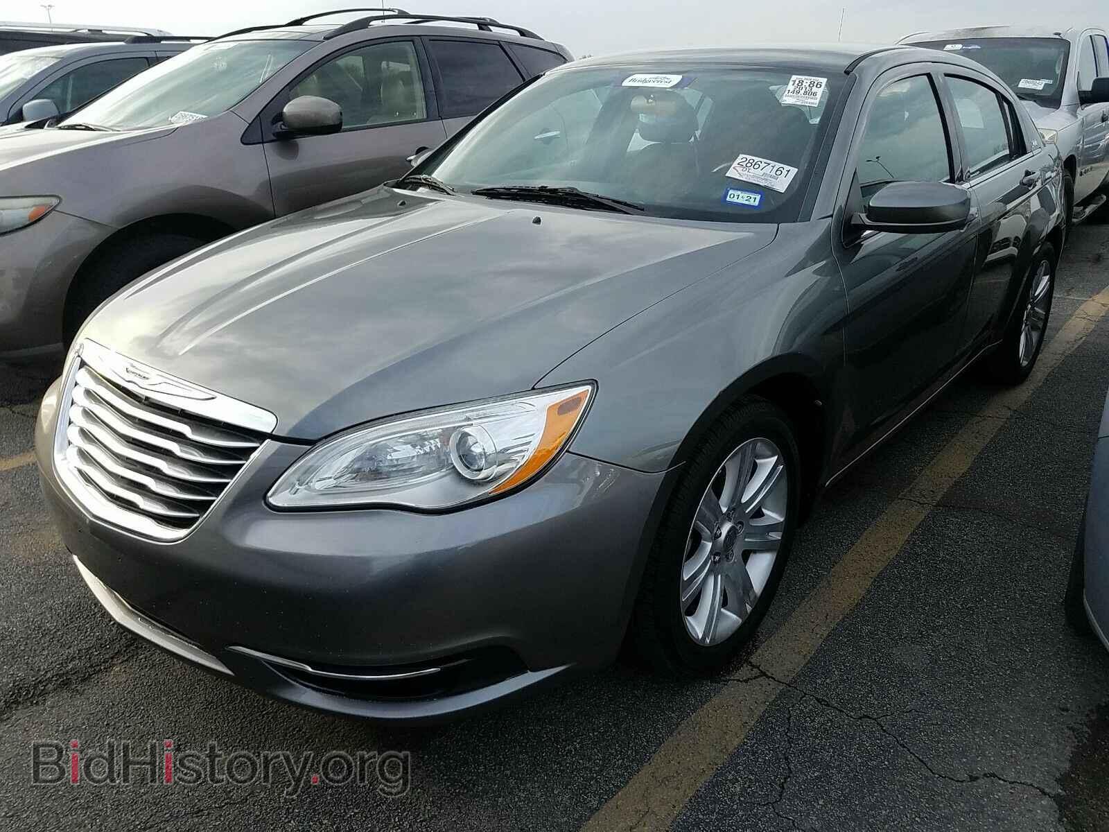 Photo 1C3CCBAB4DN715232 - Chrysler 200 2013
