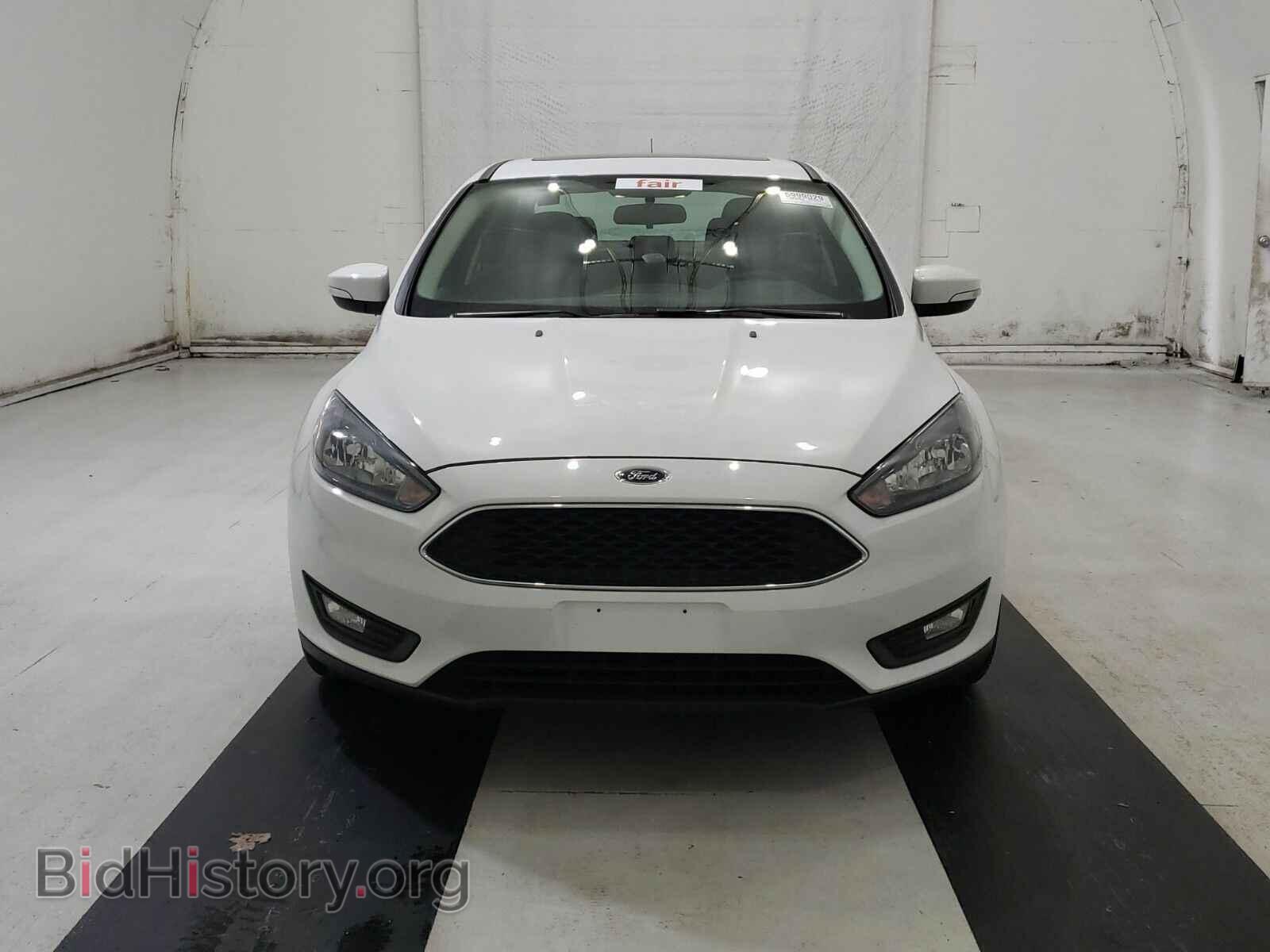 2017 Ford Focus - VIN: 1FADP3H22HL248691 - Фото 2