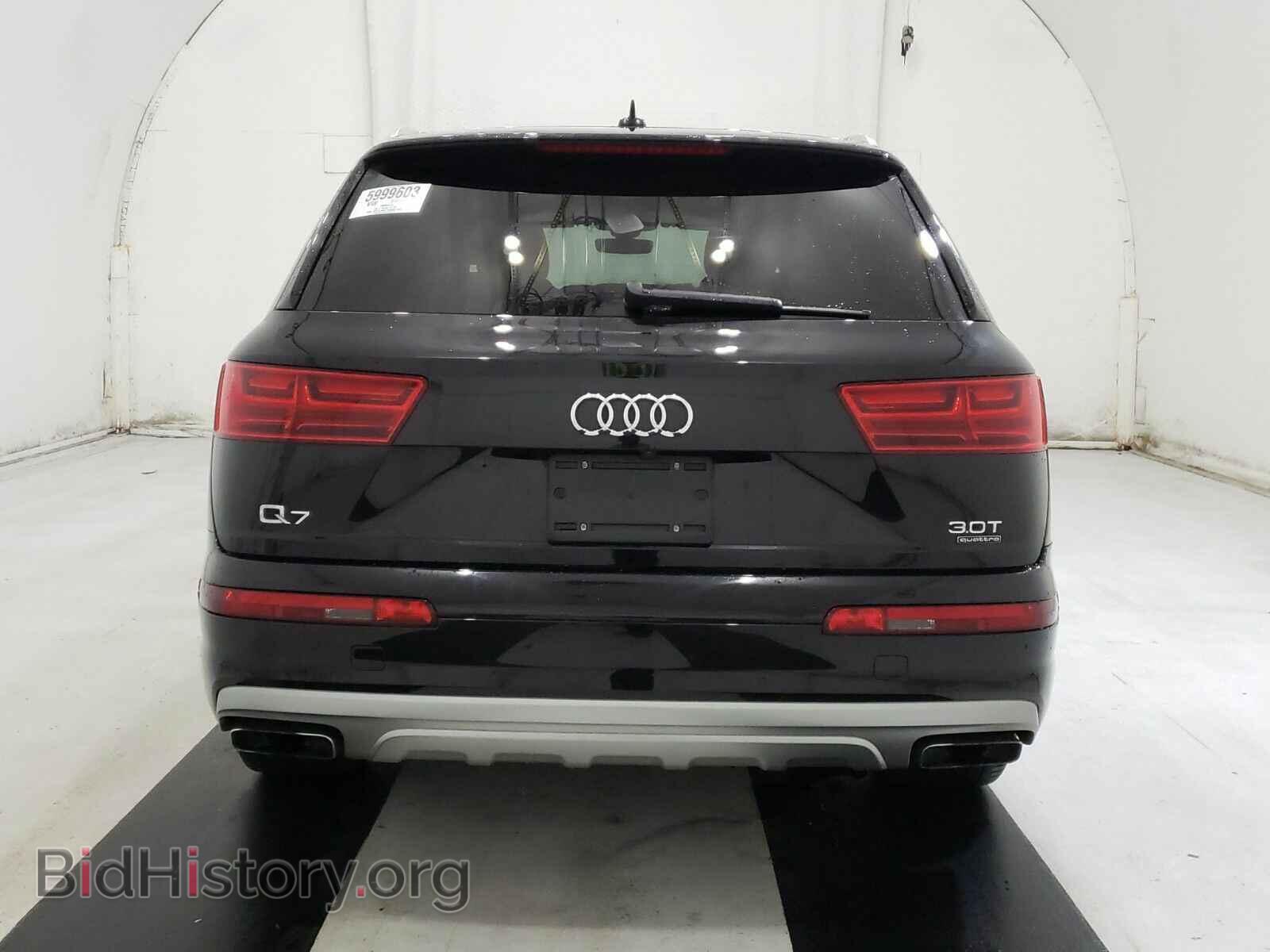 2017 Audi Q7 - VIN: WA1LAAF74HD021047 - Фото 5