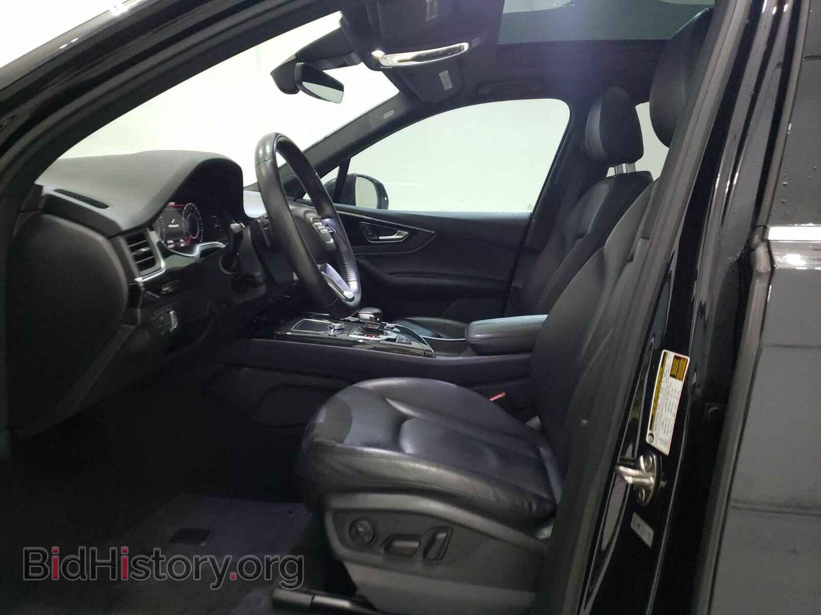 2017 Audi Q7 - VIN: WA1LAAF74HD021047 - Фото 7