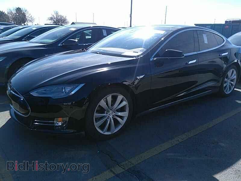 Фотография 5YJSA1H29FF082225 - Tesla Model S 2015