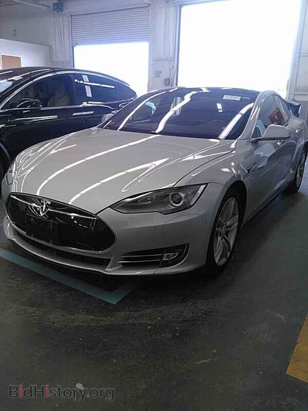 Фотография 5YJSA1E28FF120452 - Tesla Model S 2015