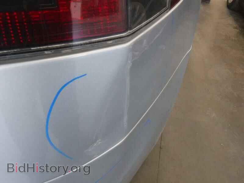 2015 Tesla Model S - VIN: 5YJSA1E28FF120452 - Photo 10