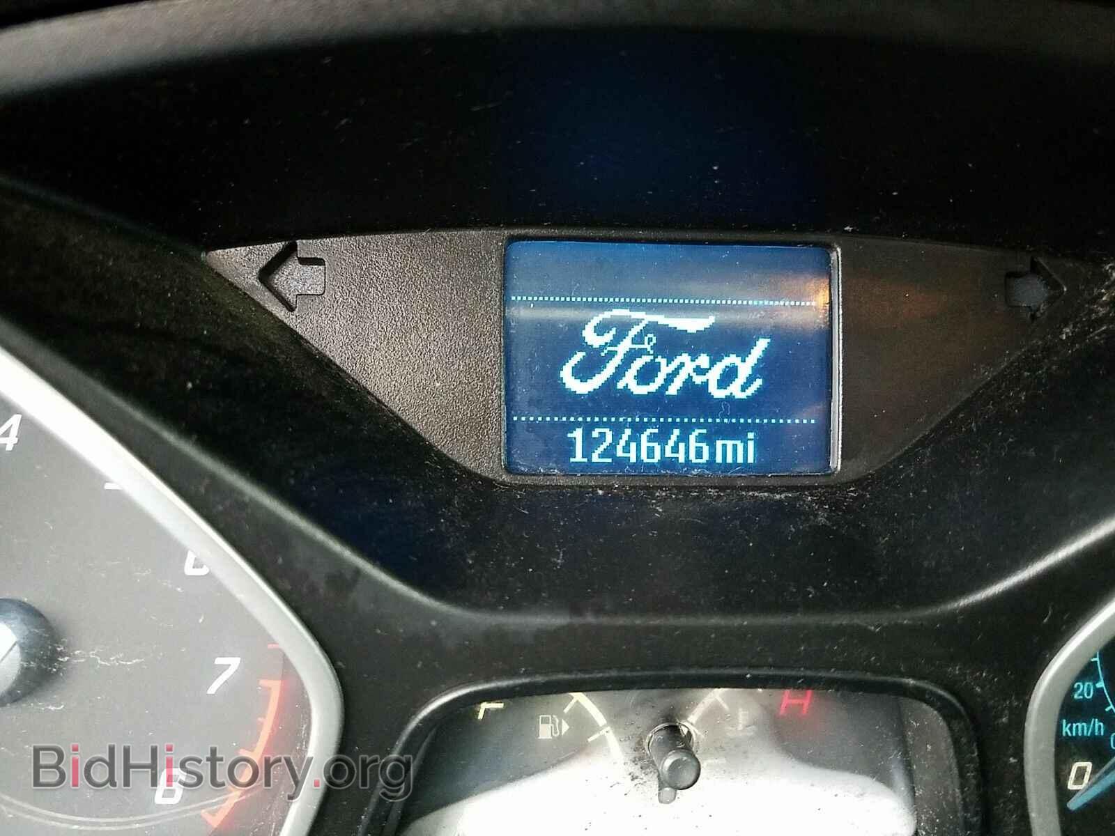 2014 Ford Focus - VIN: 1FADP3E28EL130886 - Photo 5