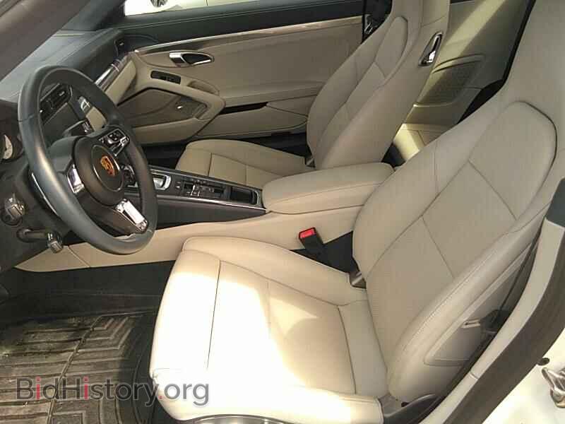 2019 Porsche 911 - VIN: WP0CB2A94KS136235 - Фото 3