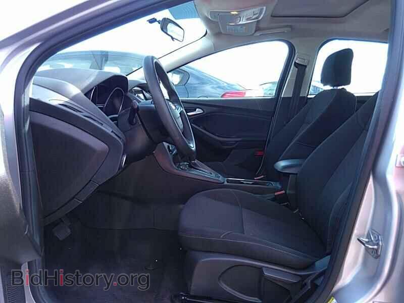 2017 Ford Focus - VIN: 1FADP3H23HL265175 - Фото 3