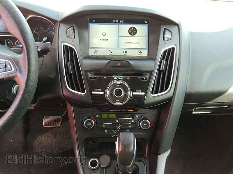 2017 Ford Focus - VIN: 1FADP3H23HL265175 - Фото 4
