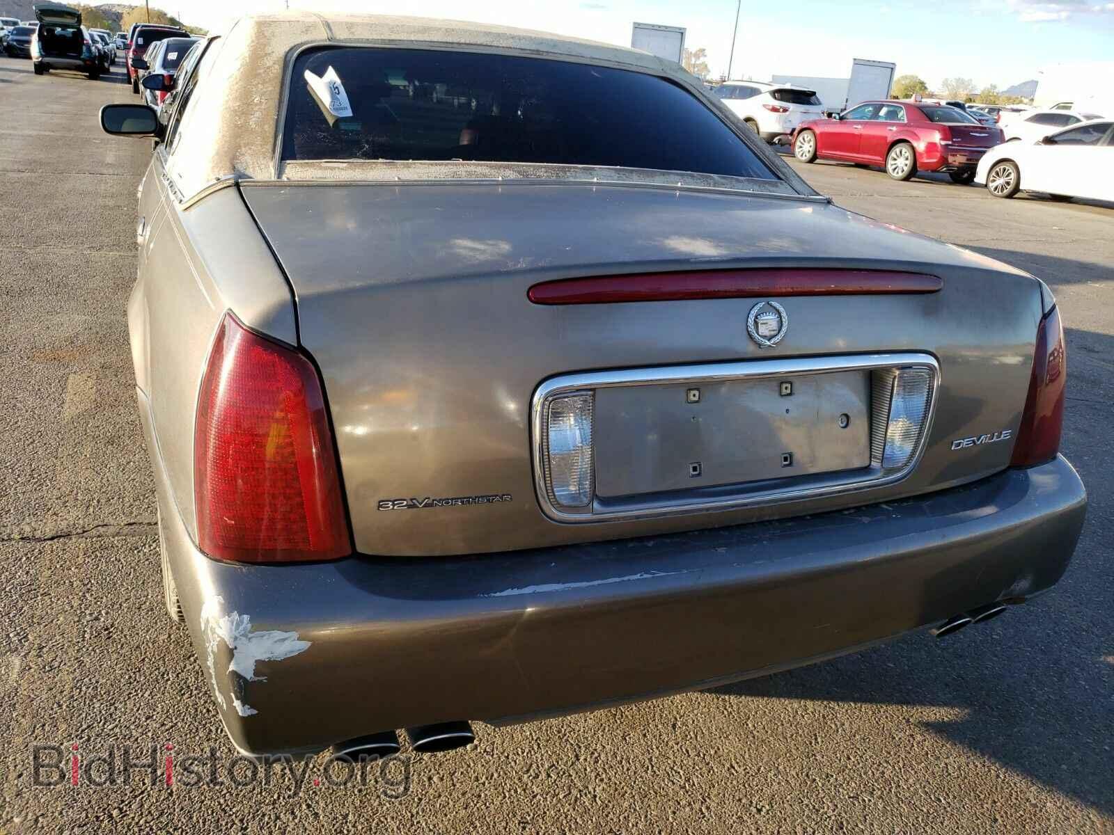 2000 Cadillac DeVille - VIN: 1G6KD54Y4YU250407 - Фото 7
