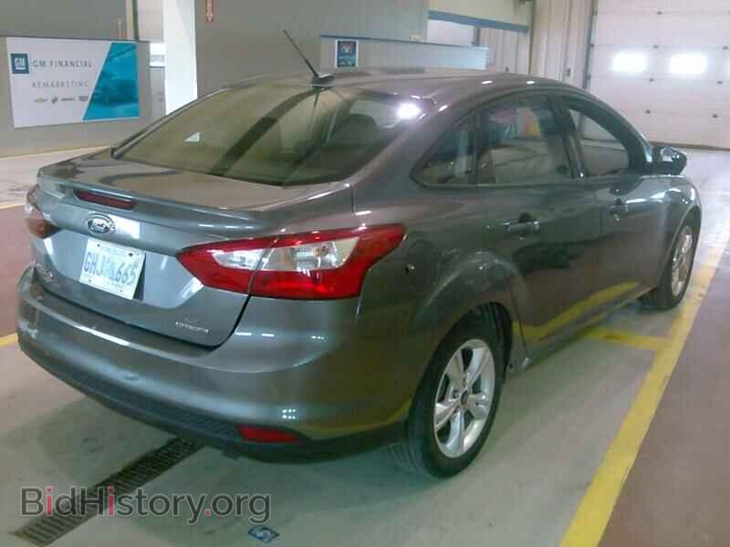 2014 Ford Focus - VIN: 1FADP3F21EL231752 - Фото 2