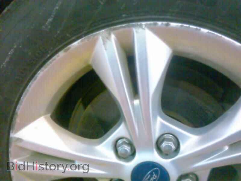 2014 Ford Focus - VIN: 1FADP3F21EL231752 - Фото 8