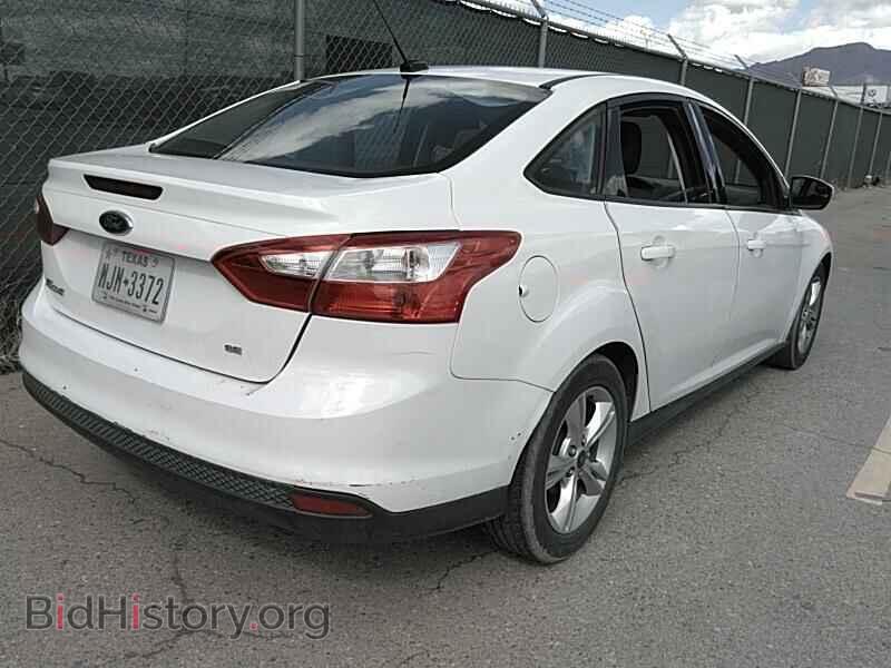 2014 Ford Focus - VIN: 1FADP3F28EL363410 - Photo 2