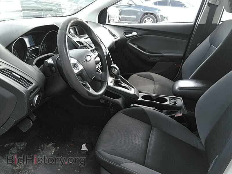 2014 Ford Focus - VIN: 1FADP3F28EL363410 - Photo 3