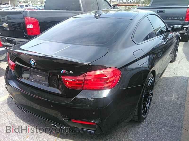 2016 BMW M4 - VIN: WBS3R9C52GK338599 - Фото 2