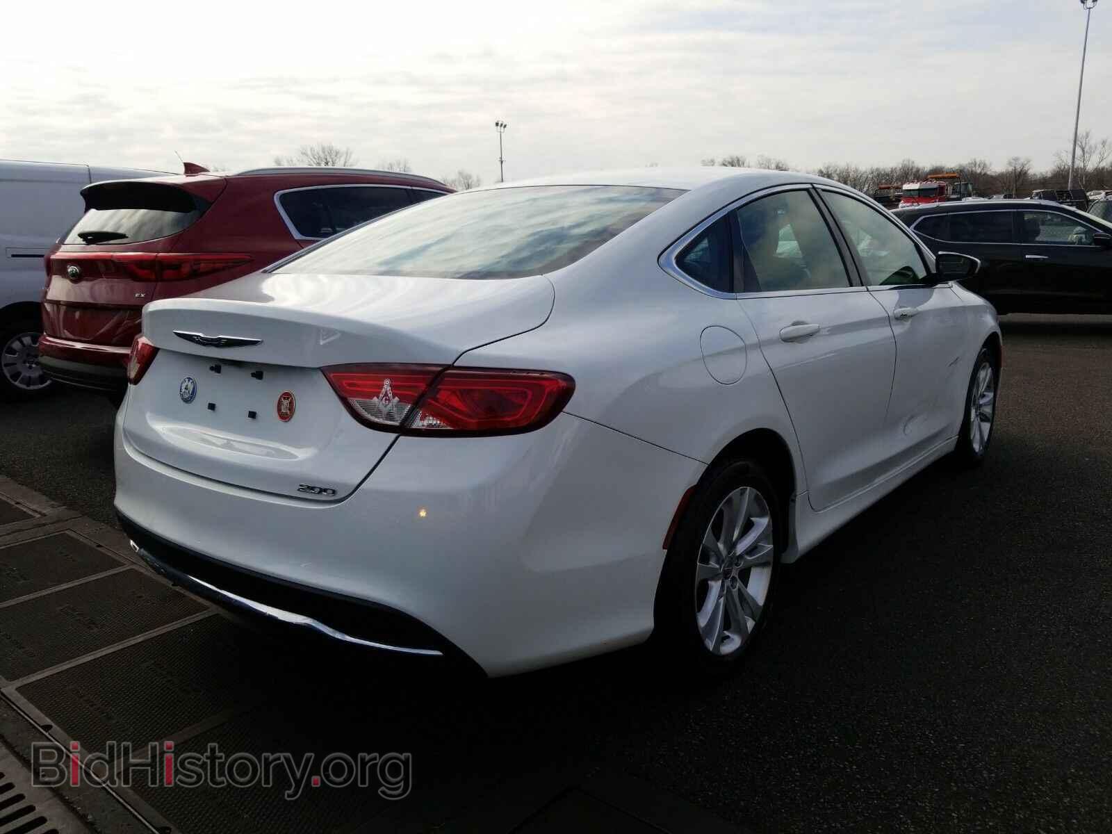 2016 Chrysler 200 - VIN: 1C3CCCAB2GN116274 - Фото 2