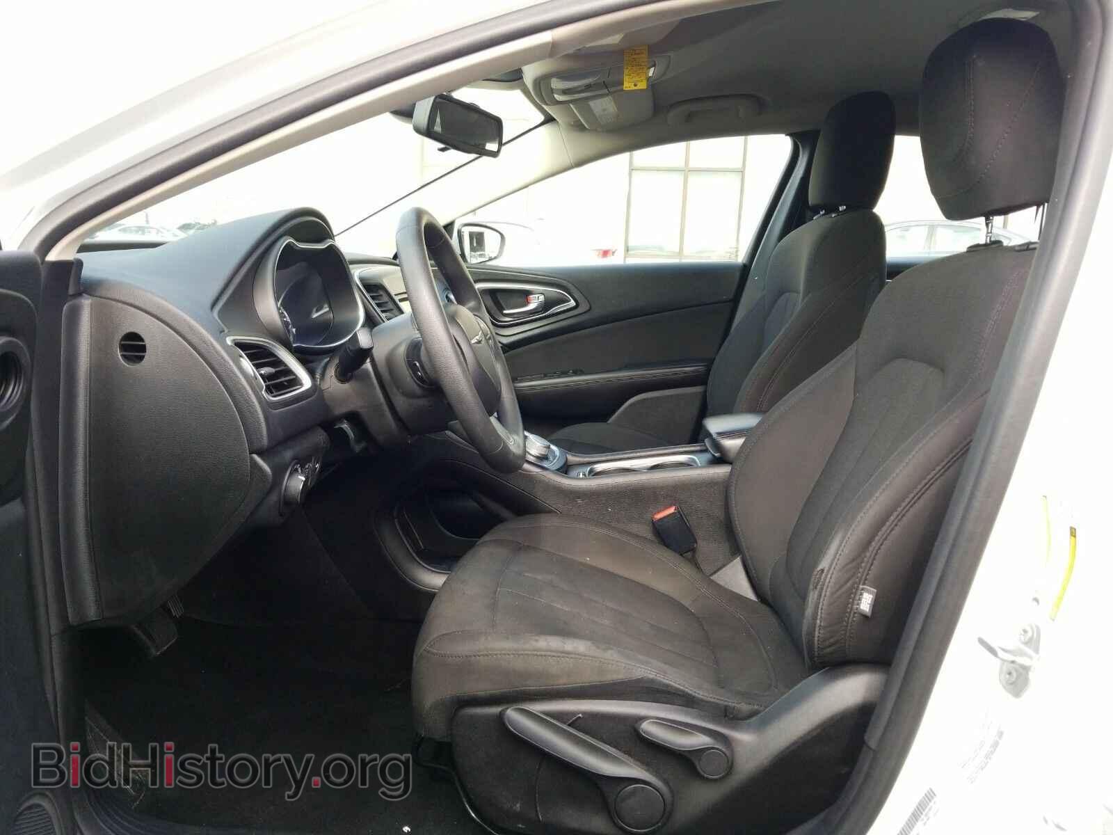 2016 Chrysler 200 - VIN: 1C3CCCAB2GN116274 - Фото 3