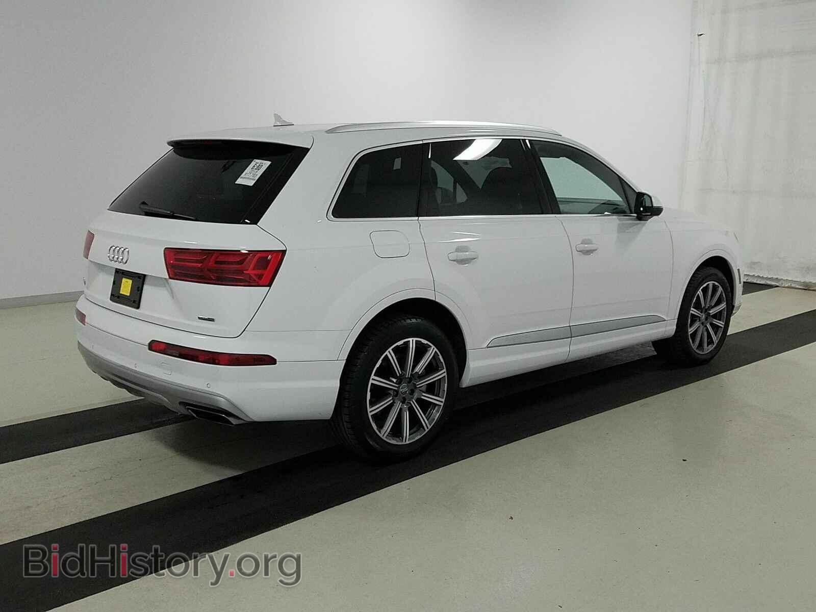 2018 Audi Q7 - VIN: WA1LHAF75JD045486 - Фото 4