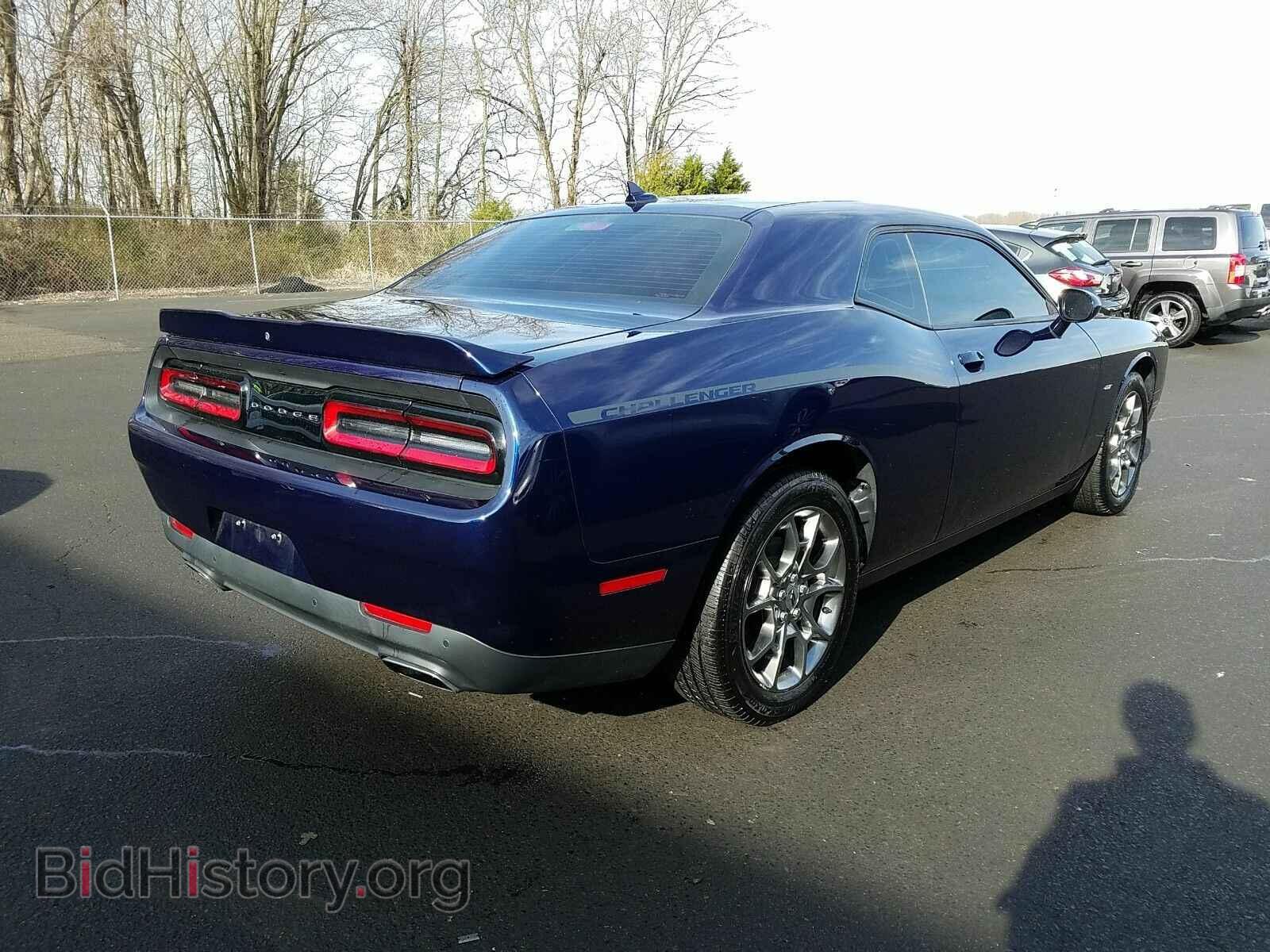 2017 Dodge Challenger - VIN: 2C3CDZGG6HH551036 - Фото 2
