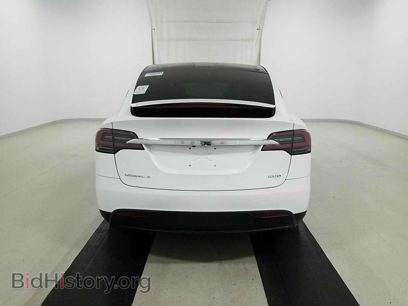2018 Tesla Model X - VIN: 5YJXCBE28JF109580 - Фото 5