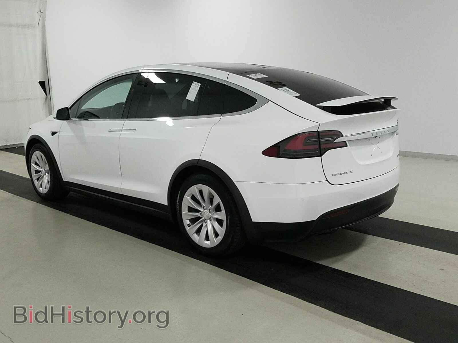 2018 Tesla Model X - VIN: 5YJXCBE28JF109580 - Фото 6