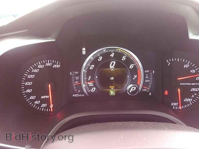 2015 Chevrolet Corvette - VIN: 1G1YD3D71F5106140 - Фото 5